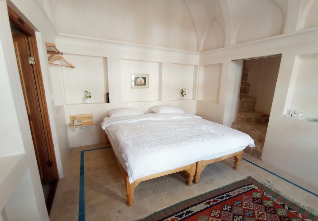 Negah room 2